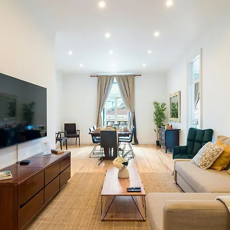 Апартаменты Mbird Rossio Square Belvedere 3br Лиссабон