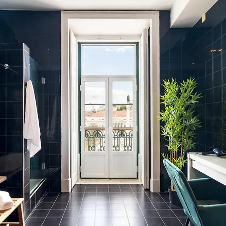 Mbird Rossio Square Belvedere 3br Лиссабон