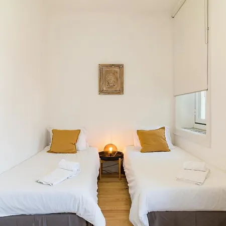 Mbird Rossio Square Belvedere 3br Лиссабон