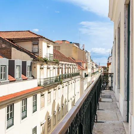 Апартаменты Mbird Rossio Square Belvedere 3br Лиссабон